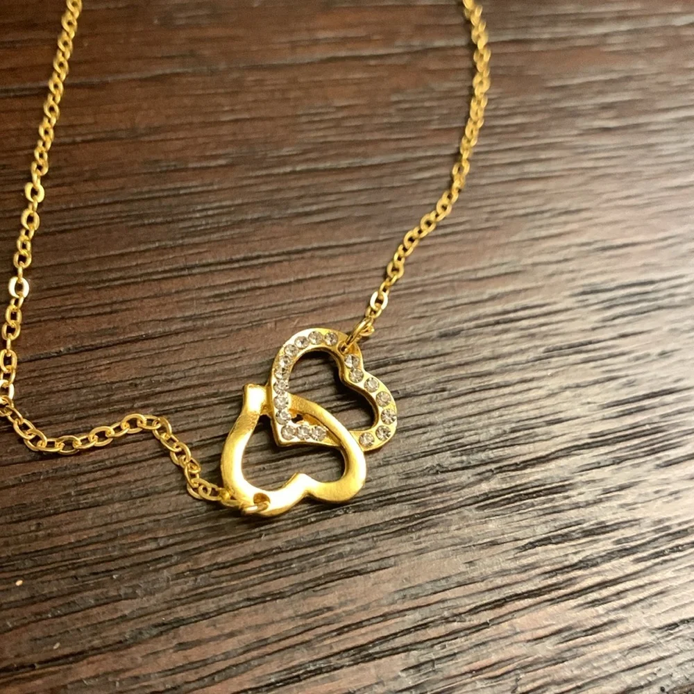Elegant Gold and Silver Heart Necklace - Picture 6 of 8